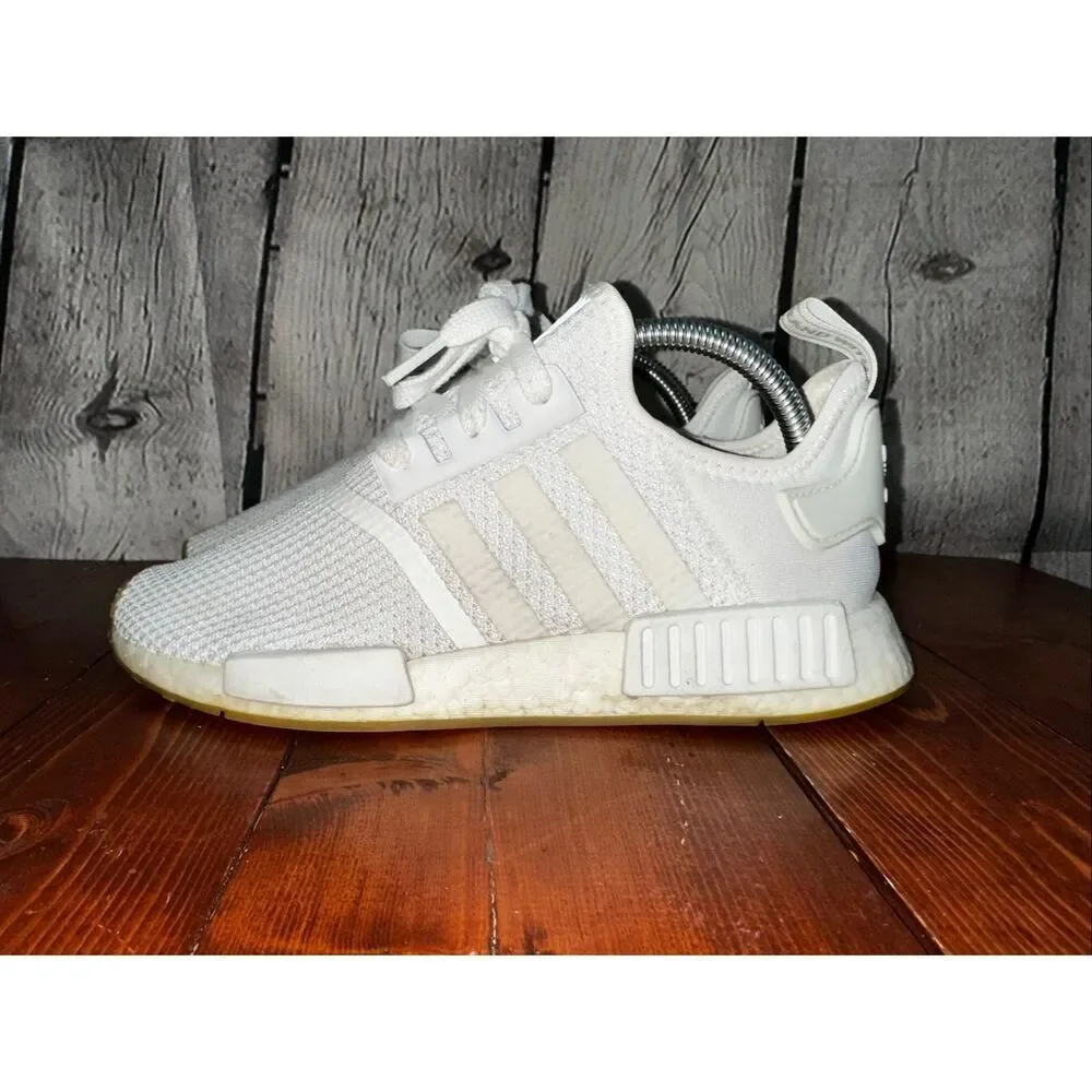 Adidas NMD_R1 Cloud White Gum D96635 Men’s Size 7.5 Boost Running Shoes Sneakers